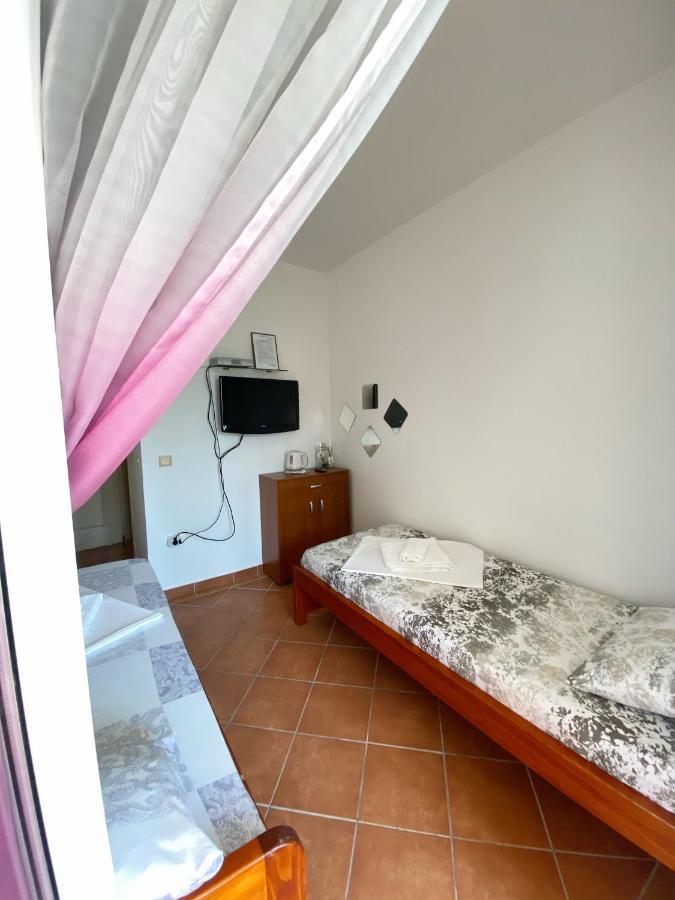 Guest House Villa Natali Budva Exterior photo