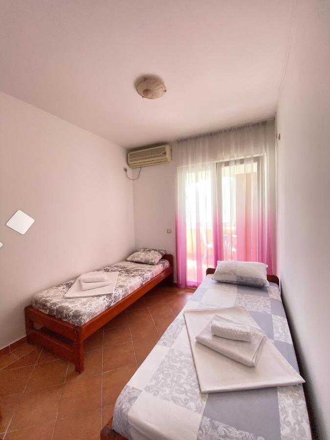 Guest House Villa Natali Budva Exterior photo